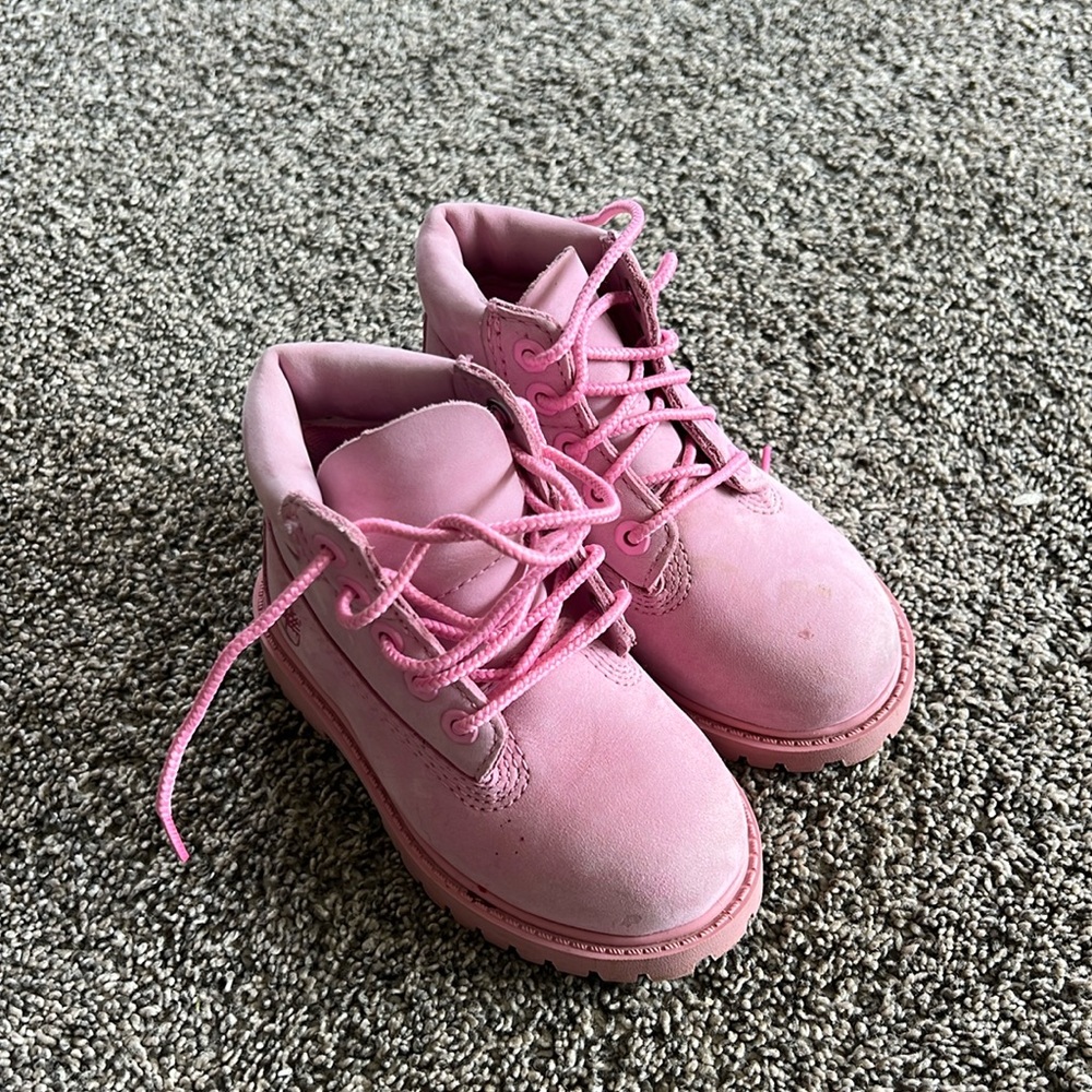 Toddler Girl - Pink Timberlands - Waterproof Boots EUC sz 6